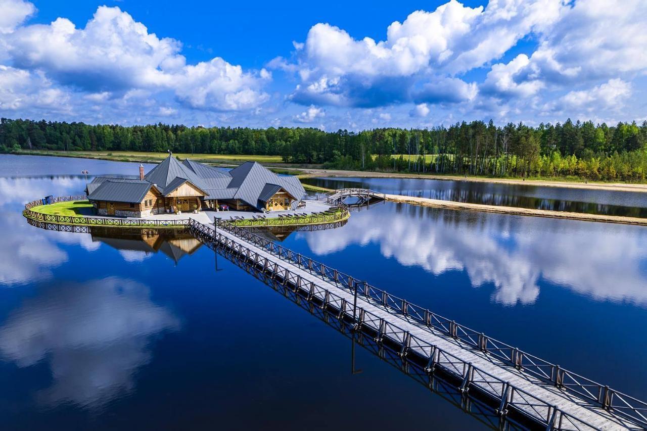 Debowy Dwor Hotel Ruda Rozaniecka Kültér fotó