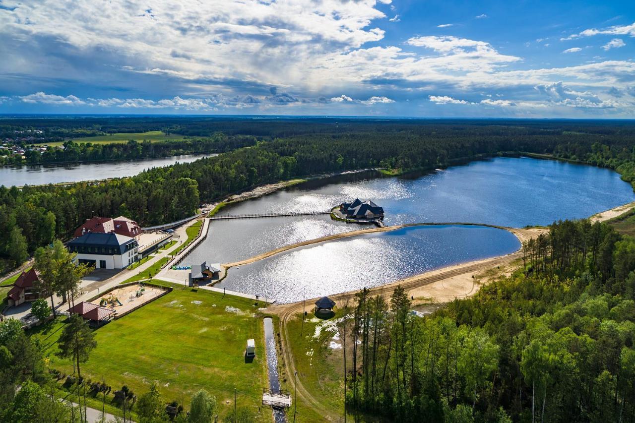 Debowy Dwor Hotel Ruda Rozaniecka Kültér fotó