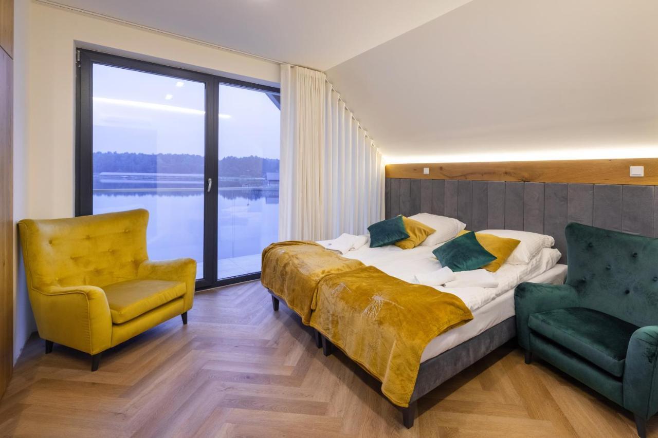Debowy Dwor Hotel Ruda Rozaniecka Kültér fotó