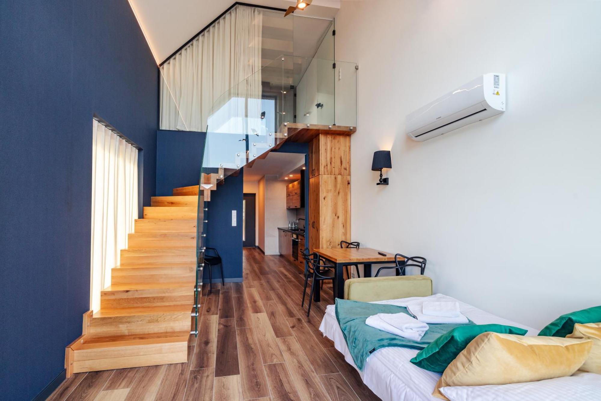 Debowy Dwor Hotel Ruda Rozaniecka Kültér fotó